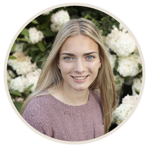 Pria Profile Photo